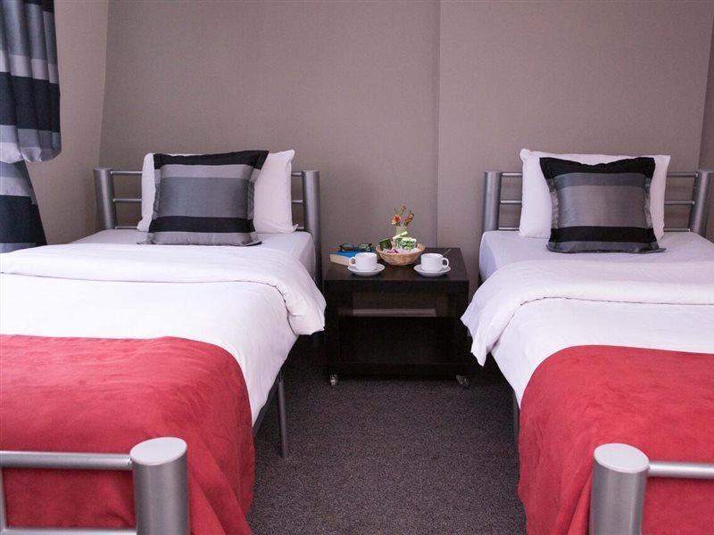Smart Hyde Park View Hostel Londen Buitenkant foto