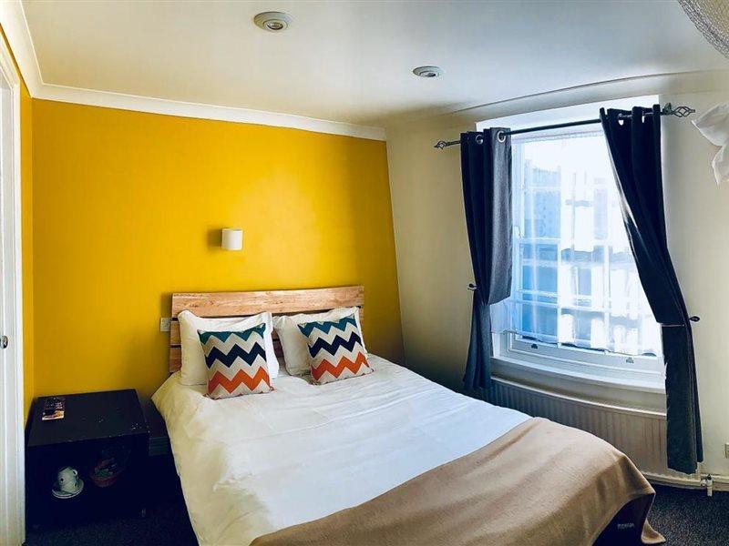 Smart Hyde Park View Hostel Londen Buitenkant foto