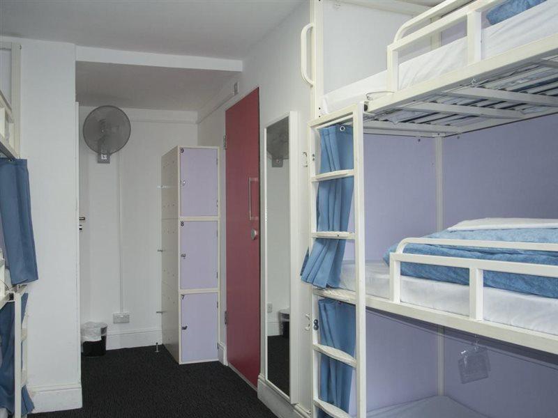 Smart Hyde Park View Hostel Londen Buitenkant foto