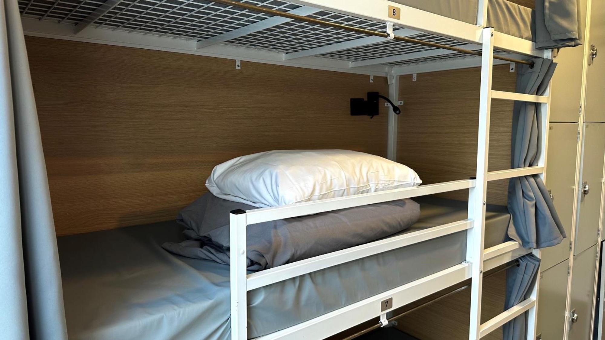 Smart Hyde Park View Hostel Londen Buitenkant foto