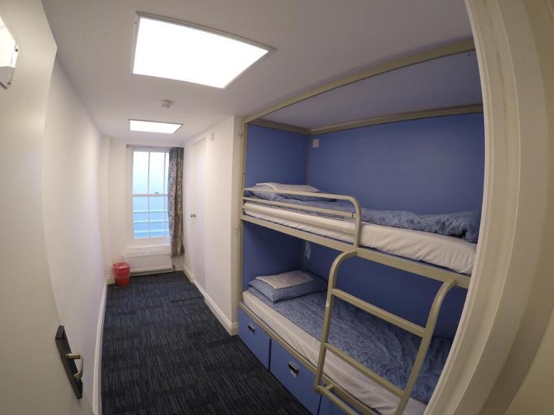 Smart Hyde Park View Hostel Londen Buitenkant foto